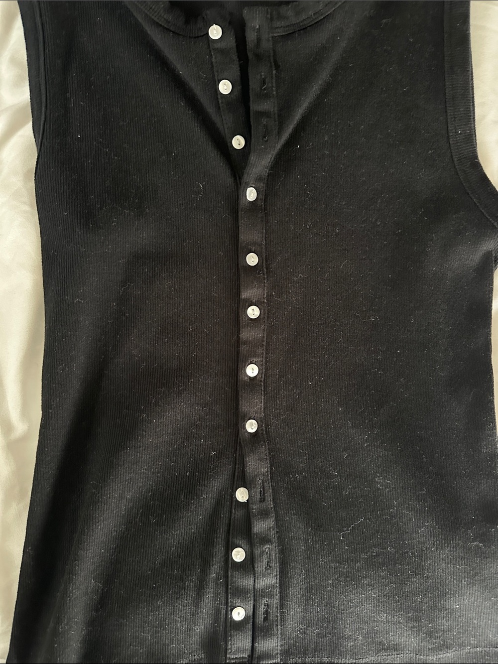 Abercrombie & Fitch Black Ribbed Sleeveless Button Tank - Picture 3 of 3